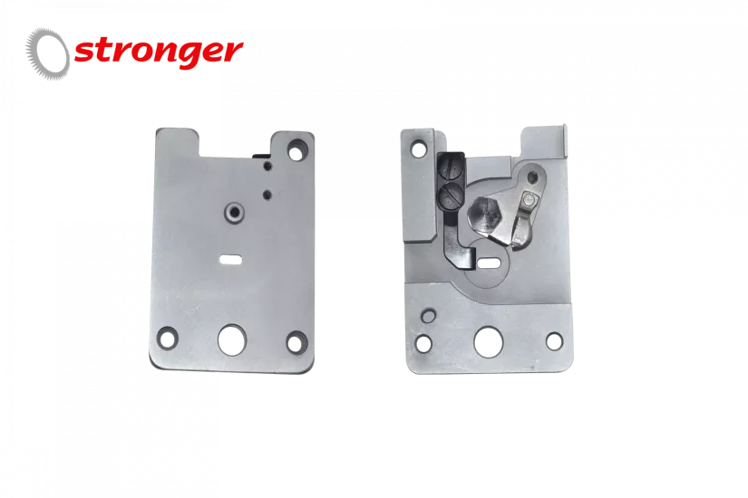 Juki MB-373 bıçaklı düğme sab.plaka komp.’’STRONGER